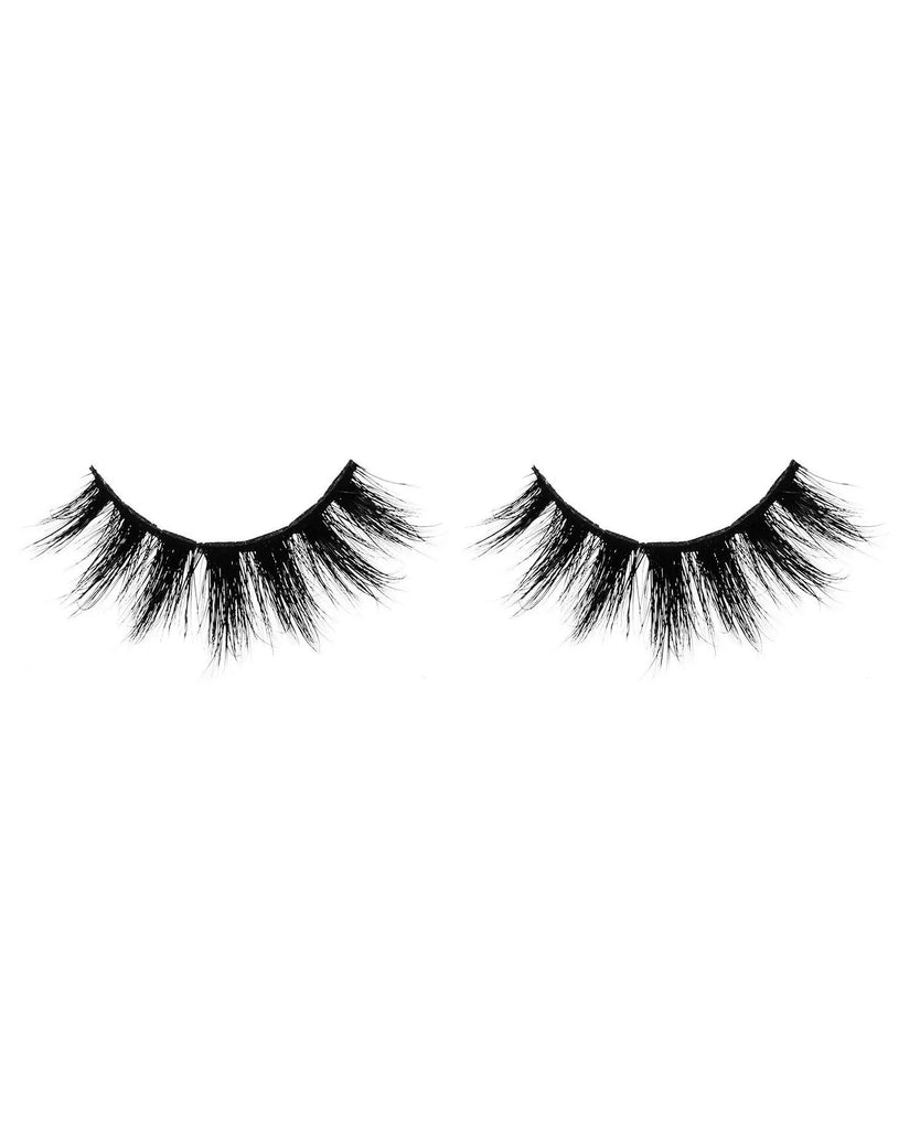 Lashes - Alexis Lurella