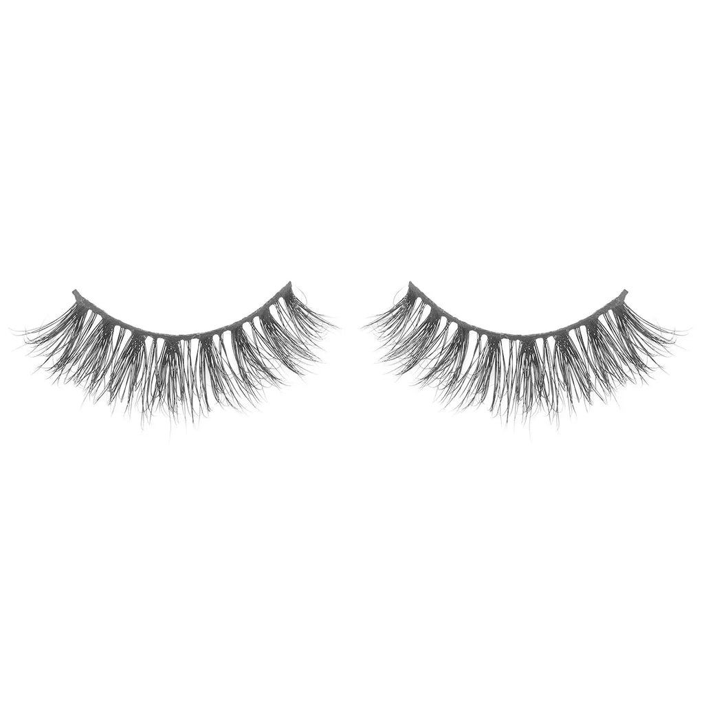 Lashes - Emma Lurella